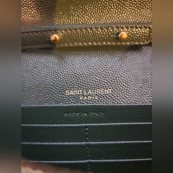 ‼️SOLD‼️YSL Cassandra Wallet on Chain - Picture 3 of 10